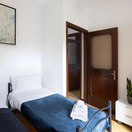 2 Apartment *
