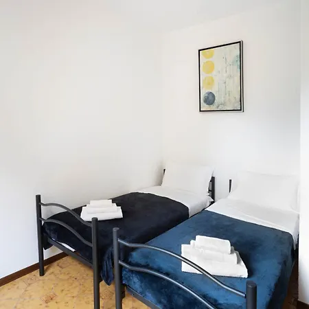 2 Apartment Oggebbio